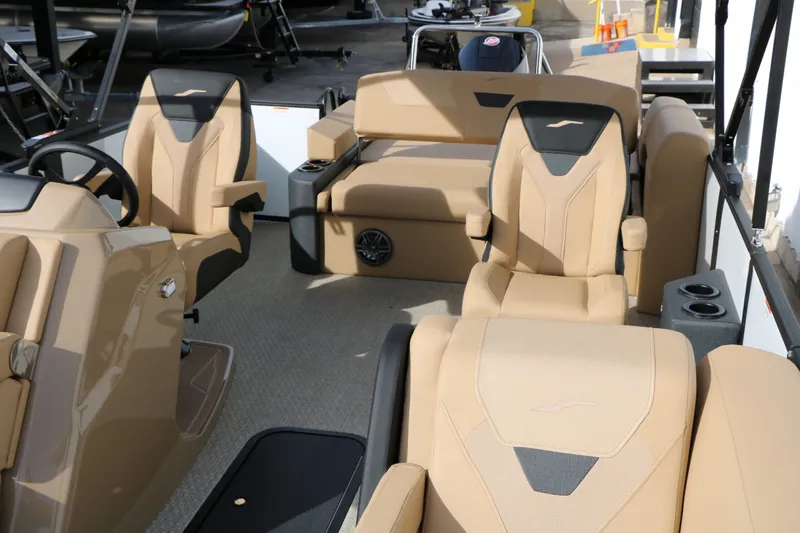 Slide: The Image of Interior of 2026 Evotti 523 CS Tri Toon with luxurious seating. - 20