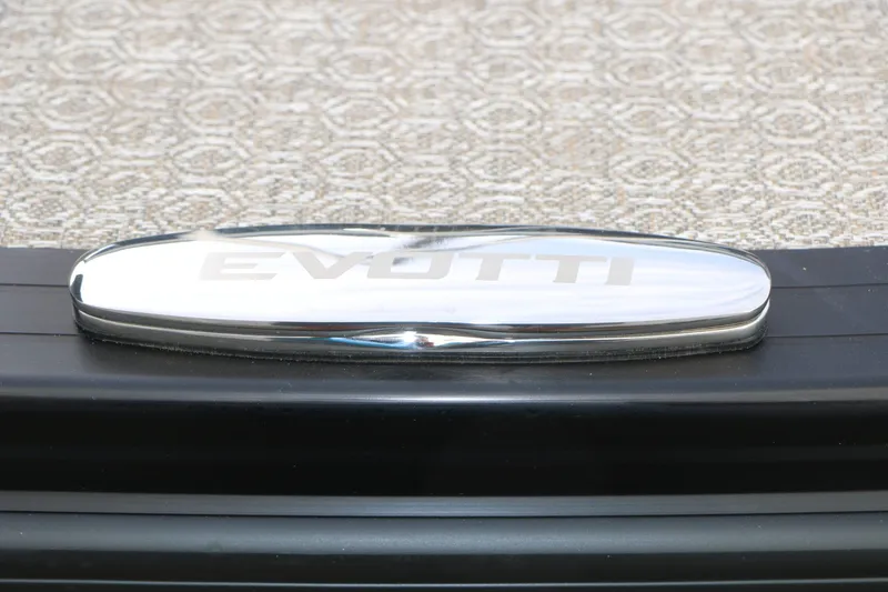 Slide: The Image of Evotti 523 CS Tri Toon 2026 logo on textured background. - 46