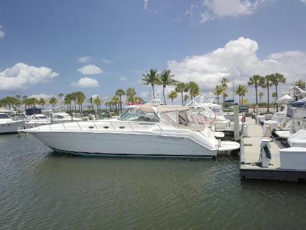 Slide: The Image of Sea Ray 500 Sundancer 1996 - 1