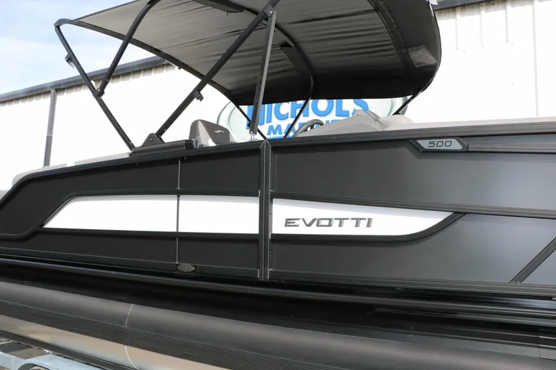 Slide: The Image of Evotti 521QL 2026 - 61