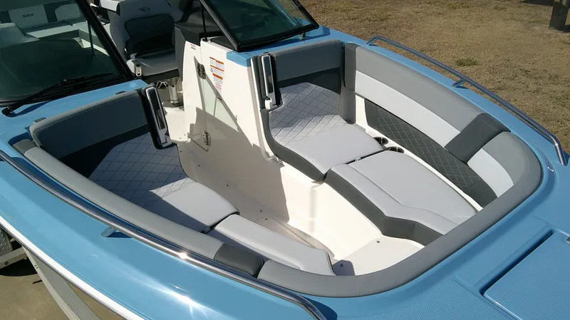 Slide: The Image of Chaparral SSX 30 2026 - 19