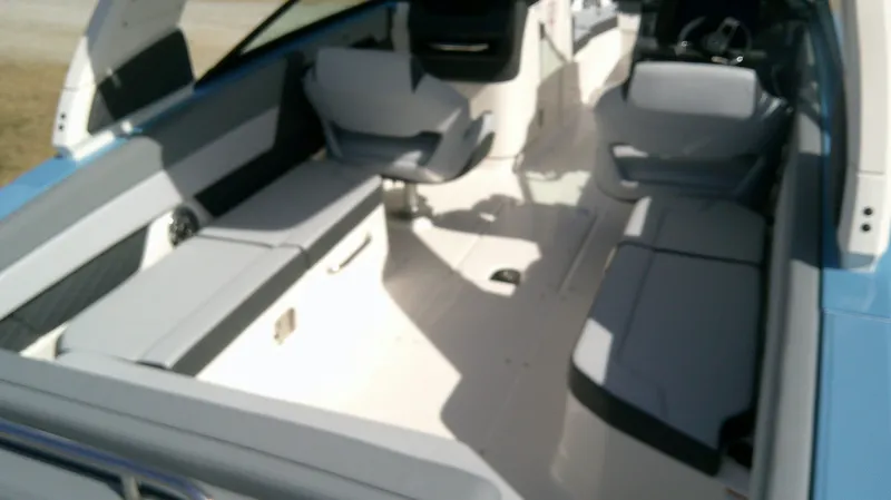 Slide: The Image of Chaparral SSX 30 2026 - 26