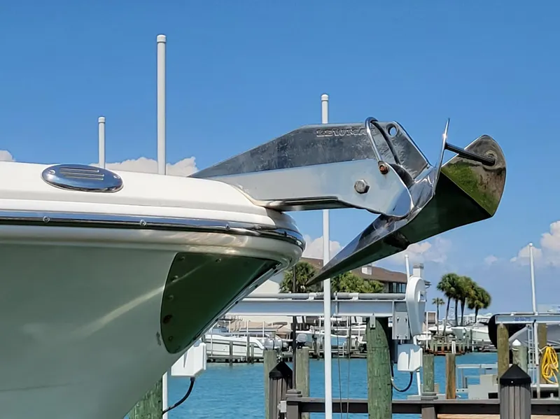 Slide: The Image of Robalo R300 Center Console 2015 - 4