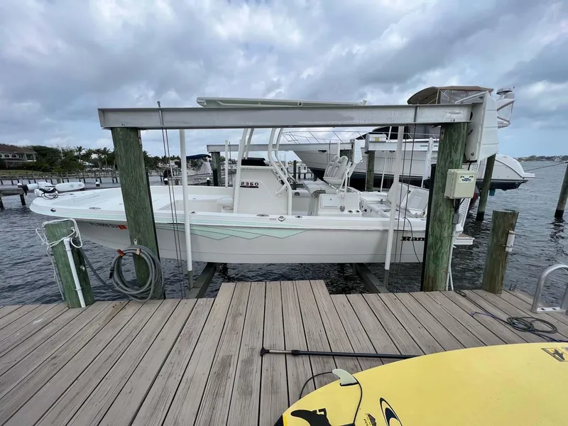 Slide: The Image of Ranger 2360 2019 - 0