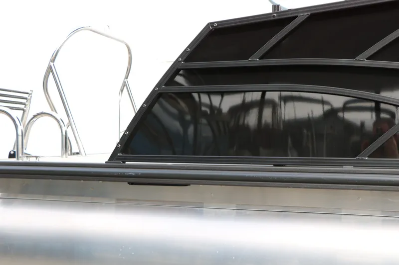 Slide: The Image of Sylvan 822 CLZ DH Tri Toon 2026 - 8