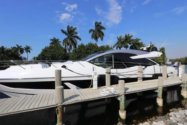 Slide: The Image of Sunseeker Predator 74 2018 - 3