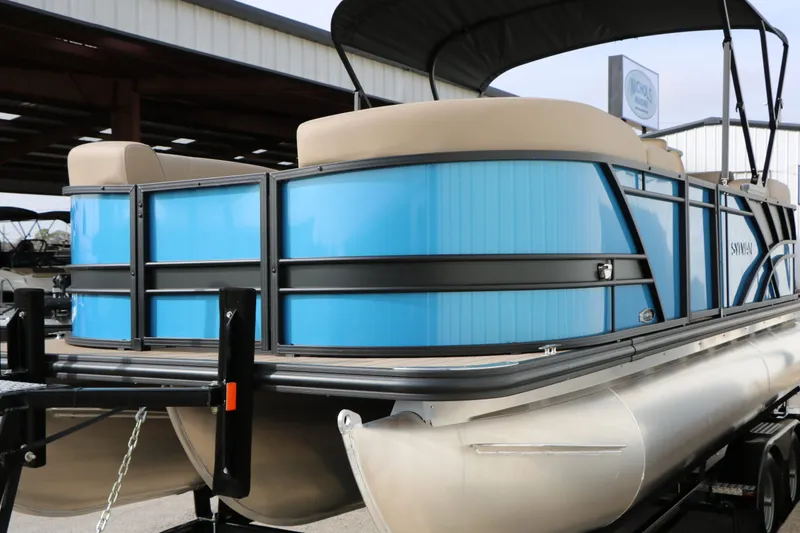 Slide: The Image of Sylvan 822 LZ Tri Toon 2026 - 6