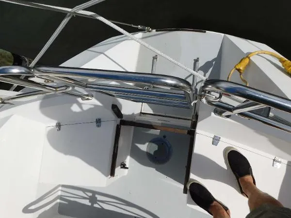 Slide: The Image of Catalina 42 Sloop 1989 - 11