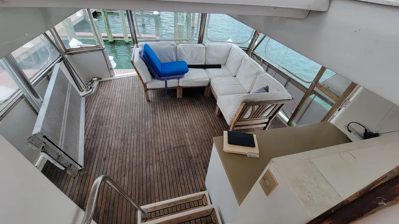 Slide: The Image of Marine Trader 47 Tradewinds Trawler 1985 - 4