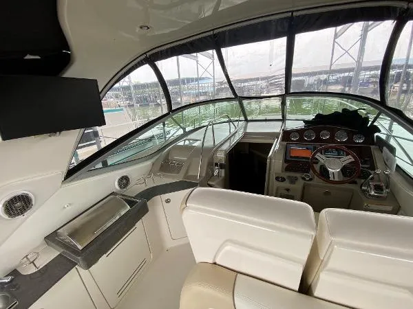 Slide: The Image of Sea Ray 330 Sundancer 2012 - 6