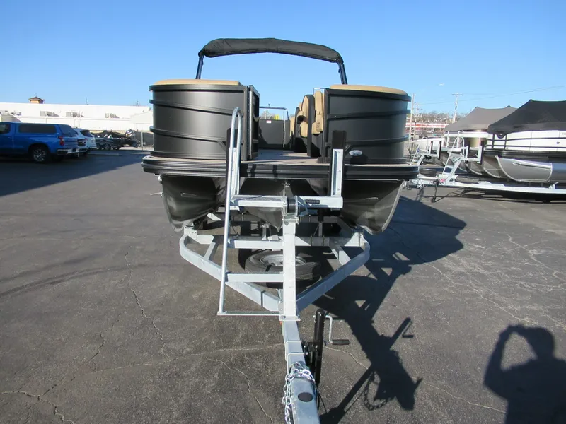 Slide: The Image of Evotti 521QL 2026 - 8