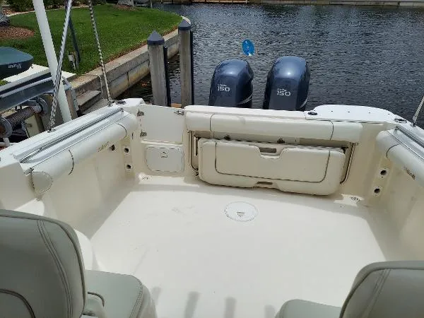 Slide: The Image of Wellcraft 240 Coastal 2004 - 11