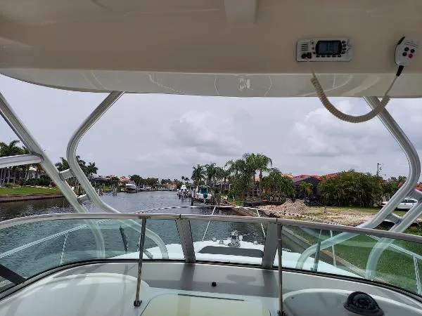 Slide: The Image of Wellcraft 240 Coastal 2004 - 4