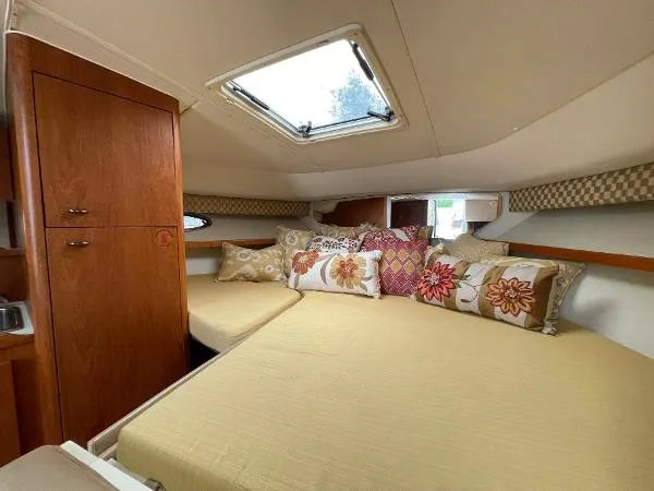 Slide: The Image of Tiara 3100 Open 2000 - 5