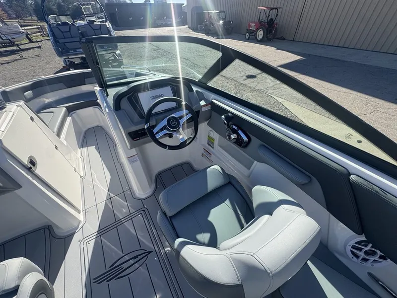 Slide: The Image of Chaparral 23 SSi 2026 - 5