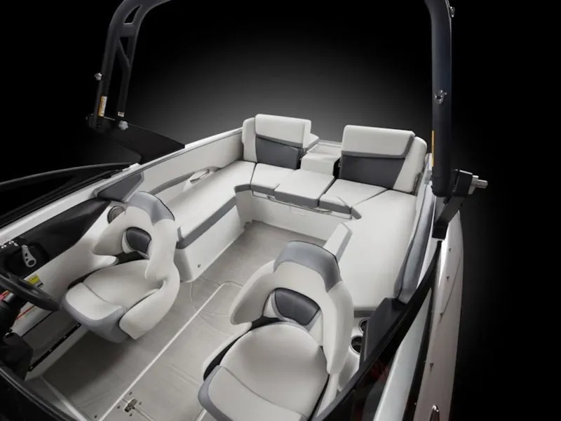 Slide: The Image of Scarab 215 SE 2026 - 6