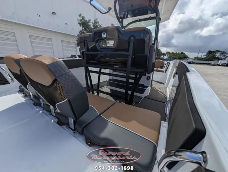 Slide: The Image of Scarab 255 Open LX 2026 - 29