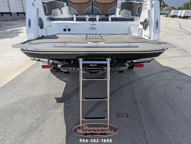 Slide: The Image of Scarab 255 Open LX 2026 - 34