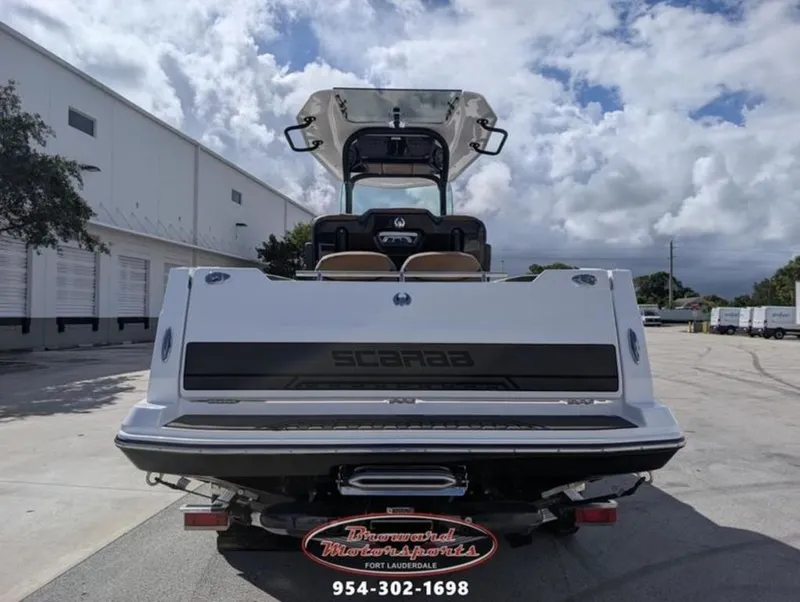 Slide: The Image of Scarab 255 Open LX 2026 - 40