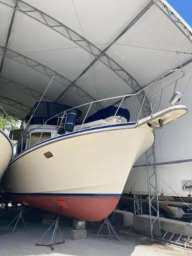 Slide: The Image of Tollycraft 44 Cockpit Motor Yacht 1990 - 1