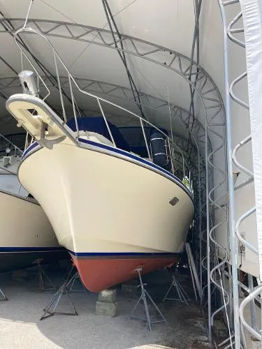 Slide: The Image of Tollycraft 44 Cockpit Motor Yacht 1990 - 2