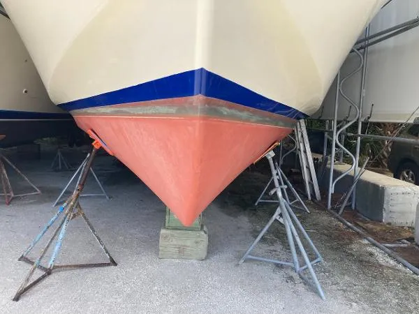 Slide: The Image of Tollycraft 44 Cockpit Motor Yacht 1990 - 3