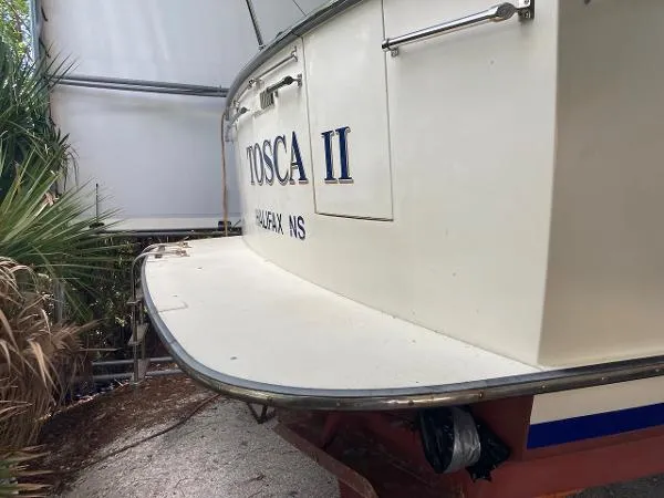 Slide: The Image of Tollycraft 44 Cockpit Motor Yacht 1990 - 4