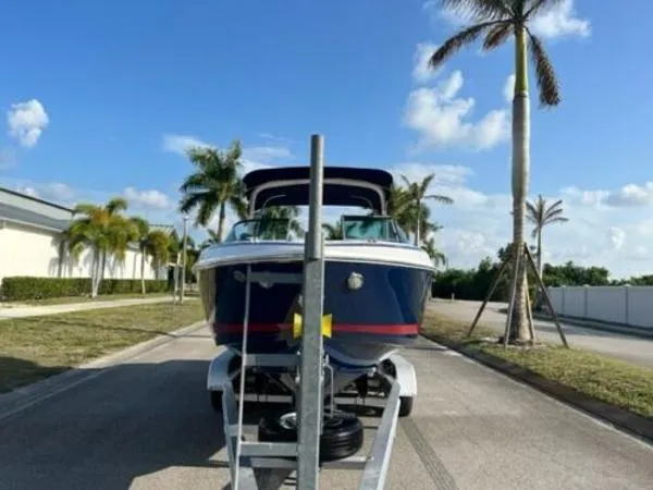 Slide: The Image of Regal 2500 Bowrider 2013 - 6