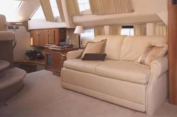 Slide: The Image of Carver Yachts 360 Sport Sedan 2004 - 4