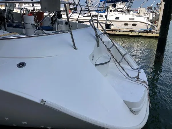 Slide: The Image of Beneteau 42S7 1995 - 3