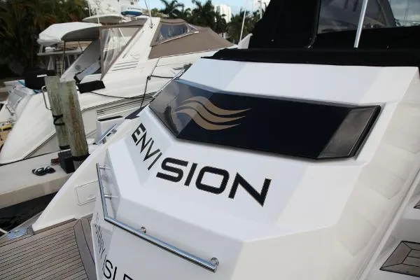 Slide: The Image of Regal 53 Sport Coupe 2009 - 9