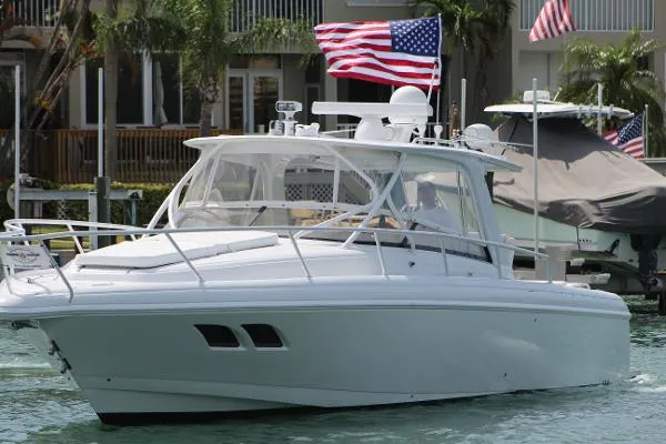 Slide: The Image of Intrepid 390 Sport Yacht 2008 - 3