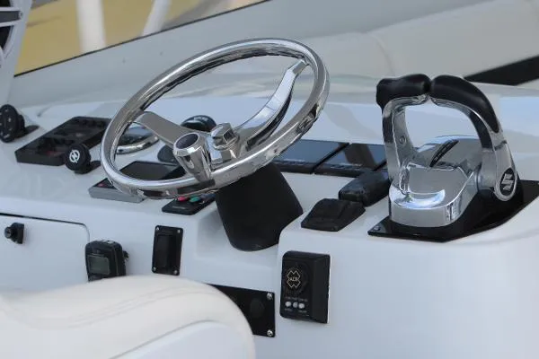 Slide: The Image of Intrepid 390 Sport Yacht 2008 - 5