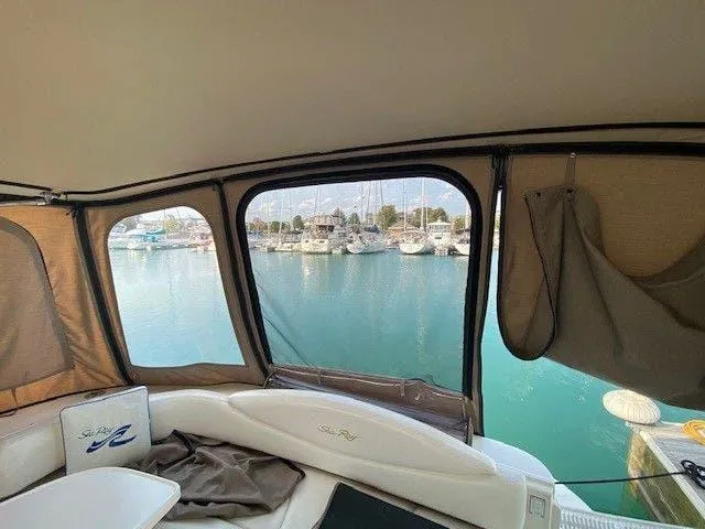 Slide: The Image of Sea Ray 380 Sundancer 1999 - 4