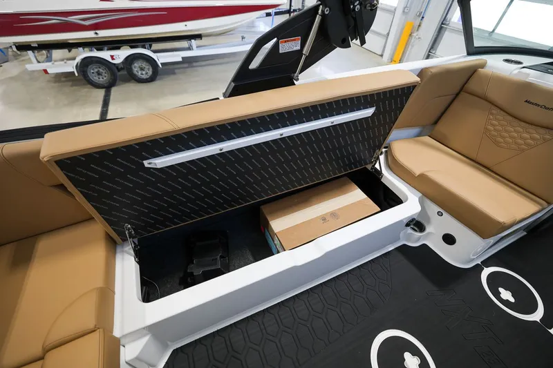 Slide: The Image of MasterCraft NXT23 2026 - 18