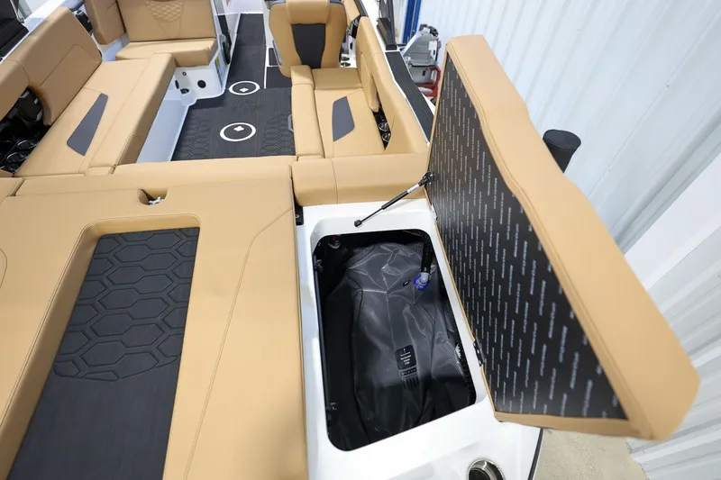 Slide: The Image of MasterCraft NXT23 2026 - 7