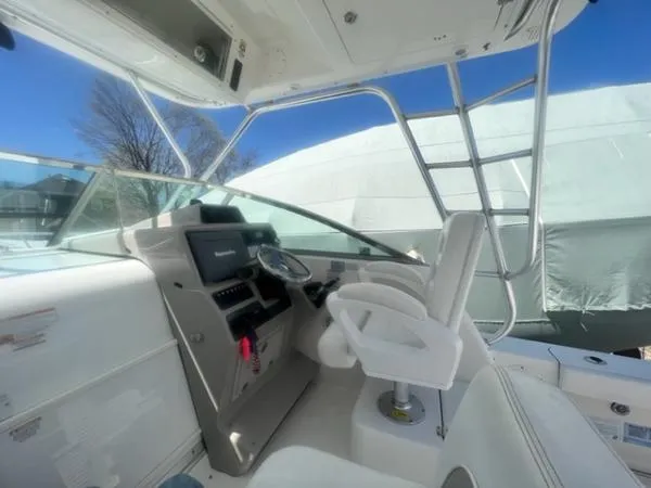 Slide: The Image of Robalo R305 Walkaround 2008 - 11