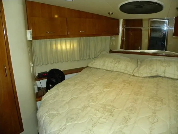 Slide: The Image of Carver Yachts 360 Sport Sedan 2003 - 11