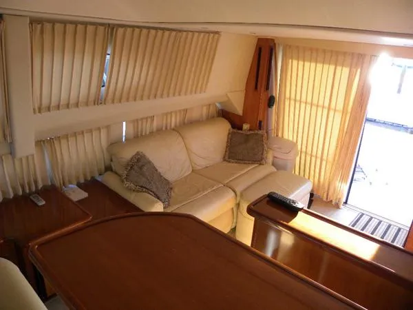 Slide: The Image of Carver Yachts 360 Sport Sedan 2003 - 6