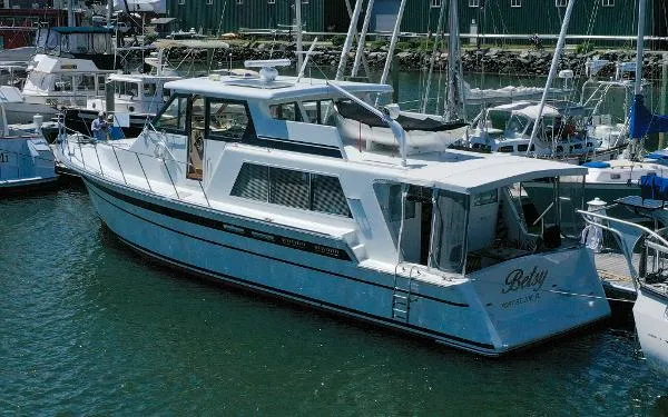 Slide: The Image of Huckins 50 Pilothouse 1985 - 2