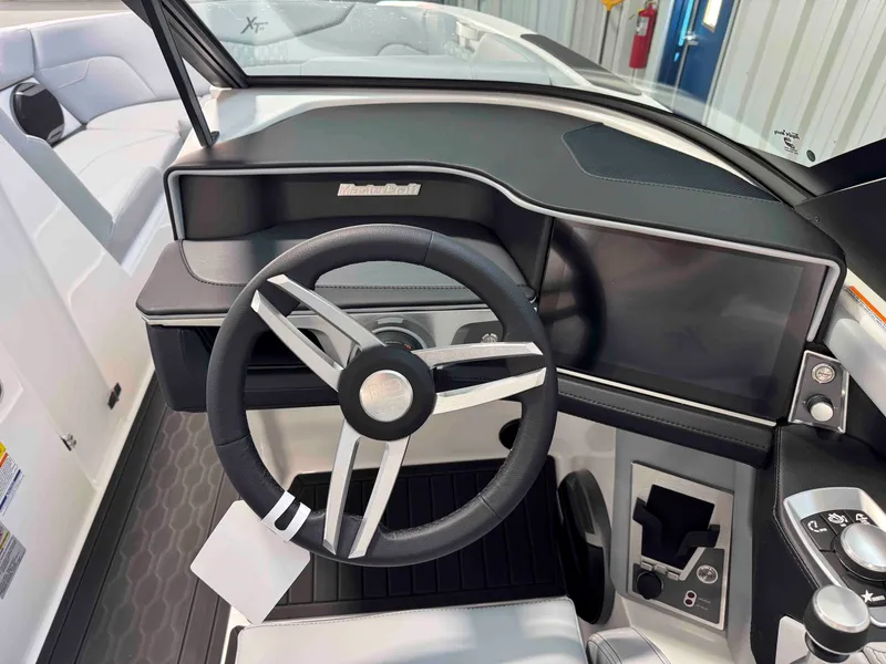 Slide: The Image of MasterCraft XT24 2026 - 17