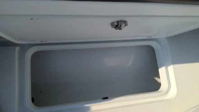 Slide: The Image of Yellowfin 36 Offshore 2023 - 23