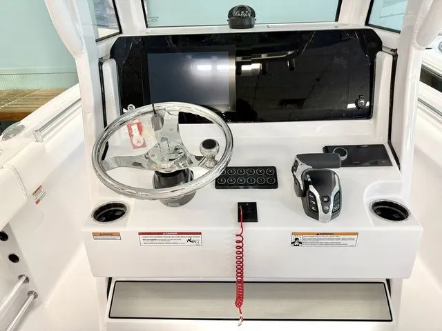 Slide: The Image of Sportsman Heritage 231 Center Console 2026 - 10