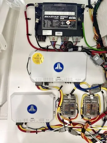 Slide: The Image of Sportsman Heritage 231 Center Console 2026 - 29