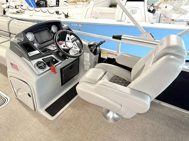 Slide: The Image of Ranger 223C 2022 - 10