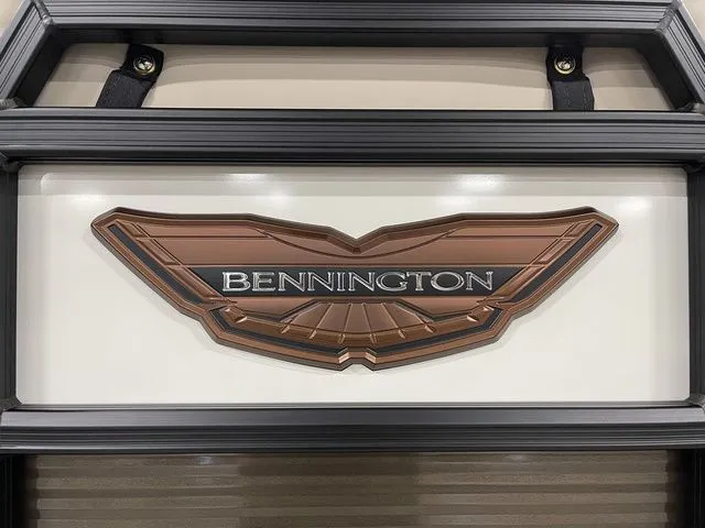 Slide: The Image of Bennington M Swingback 22 MSB 2026 - 14