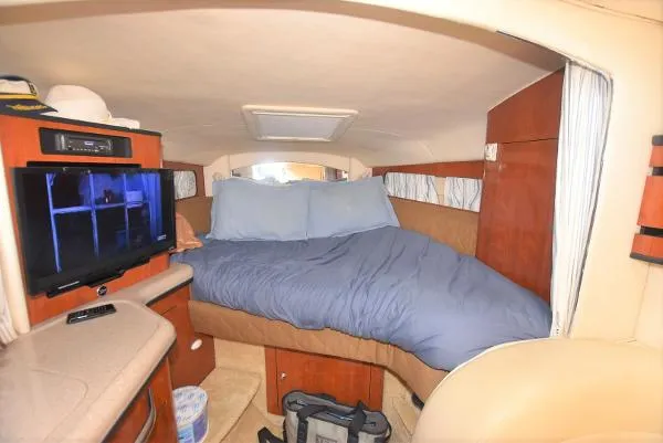 Slide: The Image of Sea Ray 300 Sundancer 2006 - 11