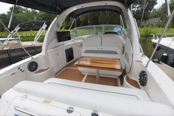 Slide: The Image of Sea Ray 300 Sundancer 2006 - 9