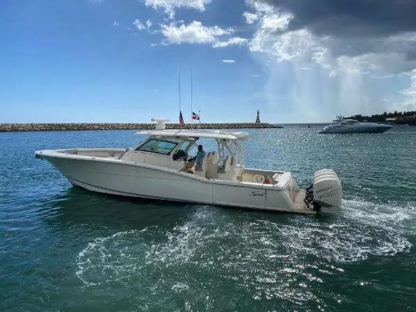 Slide: The Image of Scout 420 LXF 2020 - 5