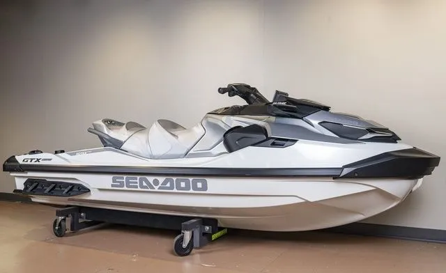 Slide: The Image of Sea-Doo GTX 2026 - 6